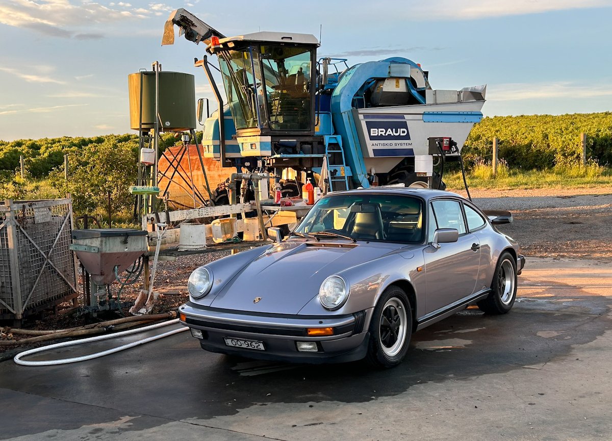 Michael Stahl's 1987 Porsche 911 Carrera 3.2